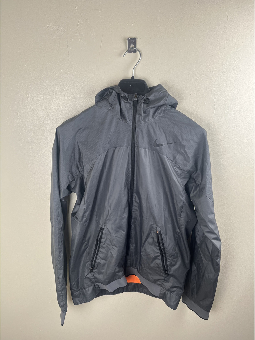 Nike Jacket Mens Small Gray Dri-FIT Hooded Full Zip Windbreaker Running Athletic